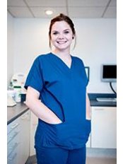 Miss Heather Coulthard