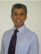 Dr Steve Bassi
