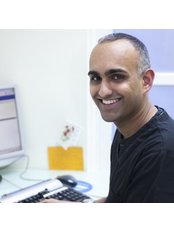 Dr Pratik Shah